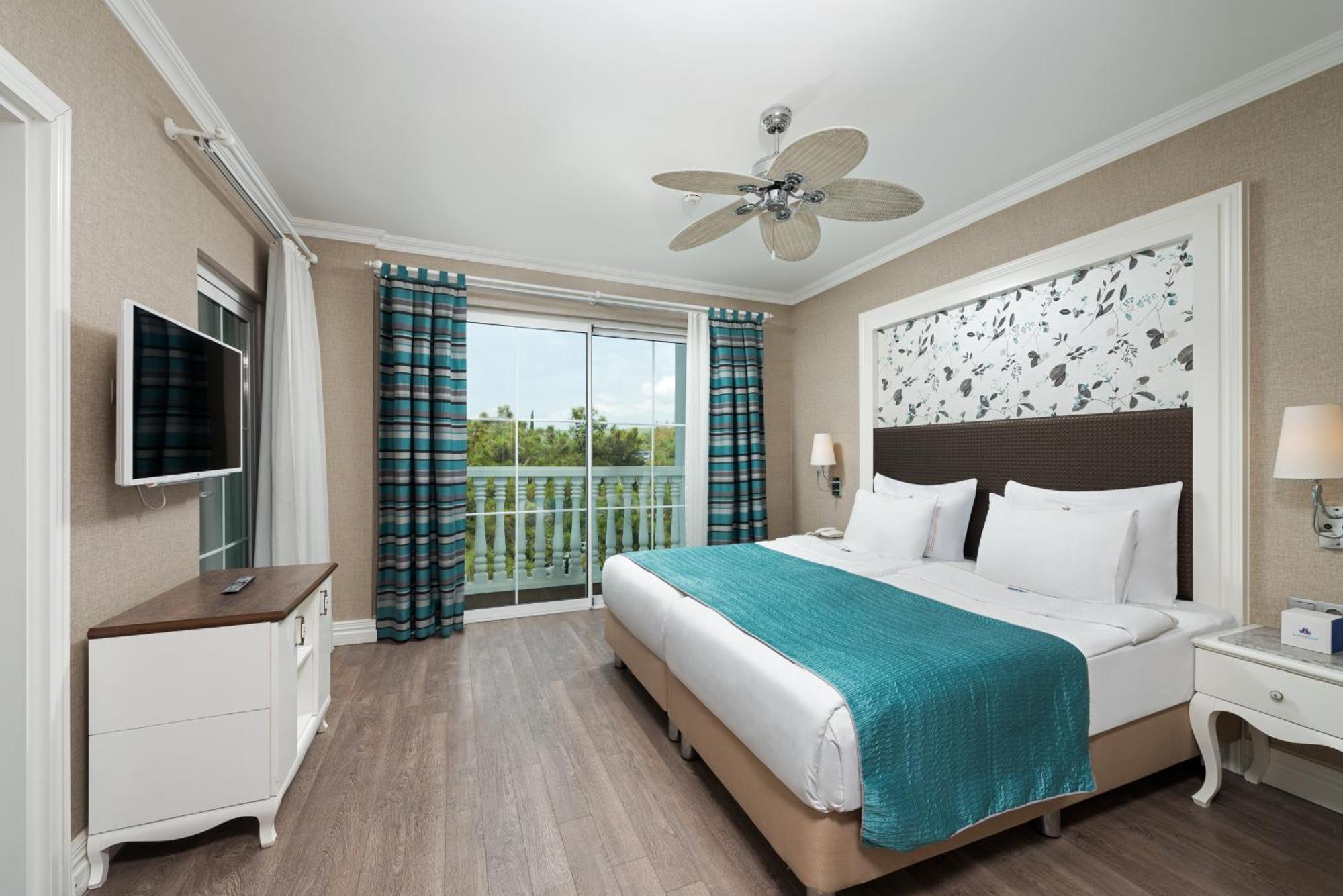 Rubi Platinum Spa Resort & Suites 아브살라르 객실 사진