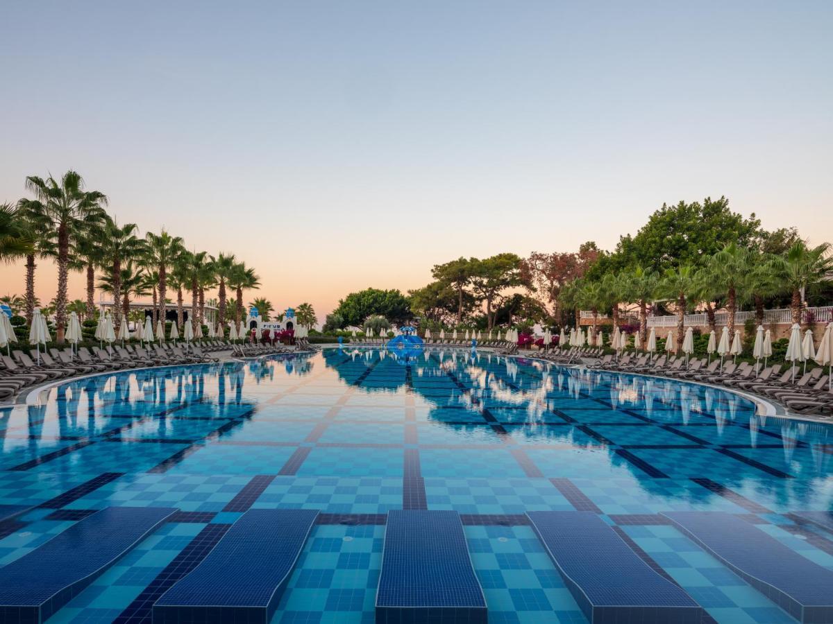 Rubi Platinum Spa Resort & Suites 아브살라르 외부 사진